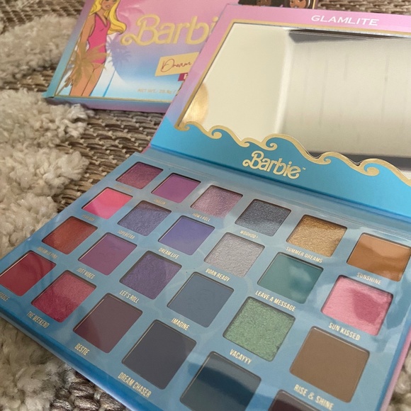 Barbie Makeup New In Box Barbie X Glamlite Eyeshadow Palette Barbie